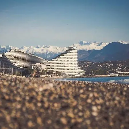 Lovely In Marina Baie Des Anges- Baronnet - Sew View, Free Parking Spaces On Site, Restaurants, Beach, Supermarket *