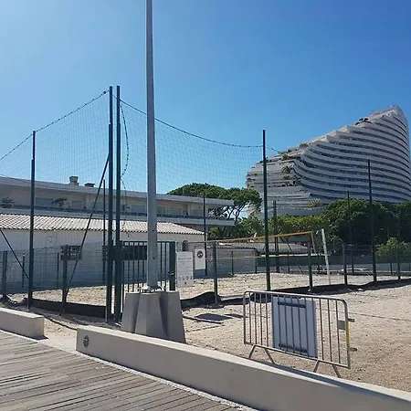 Lovely In Marina Baie Des Anges- Baronnet - Sew View, Free Parking Spaces On Site, Restaurants, Beach, Supermarket Villeneuve-Loubet