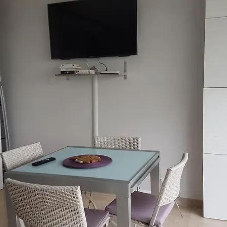 Lovely In Marina Baie Des Anges- Baronnet - Sew View, Free Parking Spaces On Site, Restaurants, Beach, Supermarket Apartamento Villeneuve-Loubet