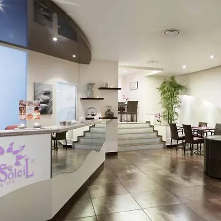 Lovely In Marina Baie Des Anges- Baronnet - Sew View, Free Parking Spaces On Site, Restaurants, Beach, Supermarket شقة فينوف لوبيه