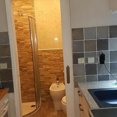 Lovely In Marina Baie Des Anges- Baronnet - Sew View, Free Parking Spaces On Site, Restaurants, Beach, Supermarket شقة فينوف لوبيه